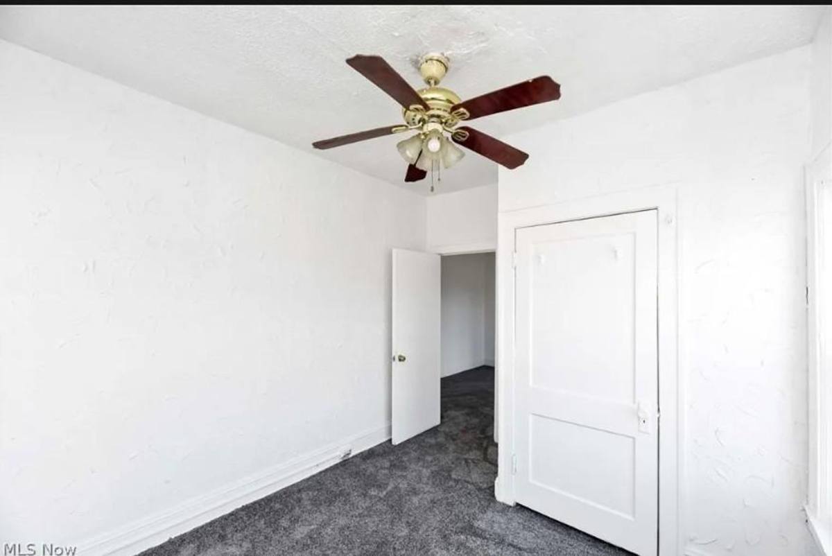 Apartment for rent at 14104 Aspinwall Ave, Cleveland, OH 44110
