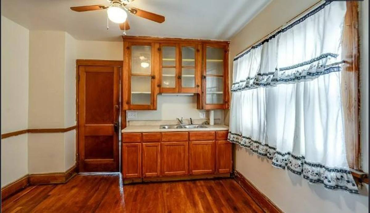 Apartment for rent at 14300 Darwin Ave, Cleveland, OH 44110
