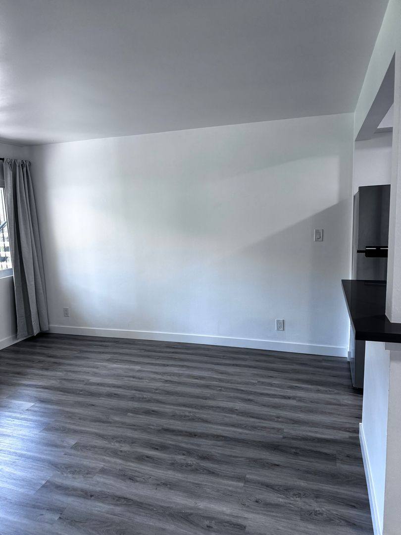 Apartment for rent at 128 E Wakefield Ave, Anaheim, CA 92802