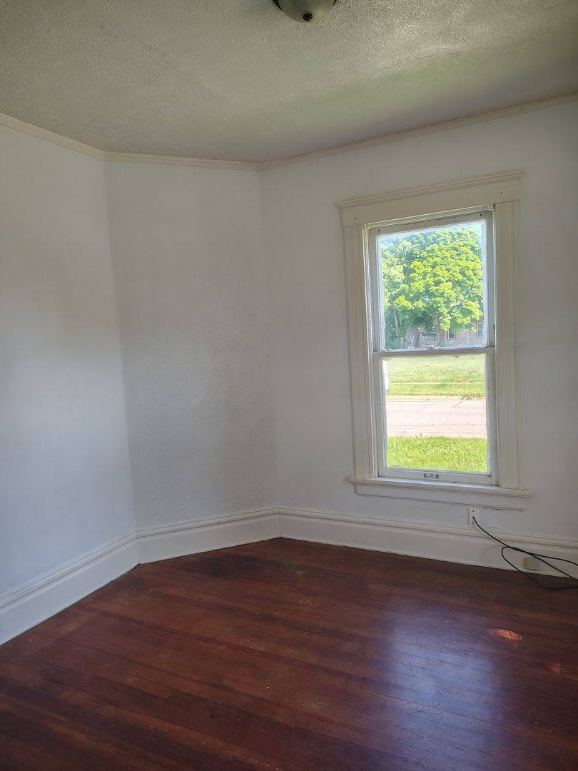 Apartment for rent at 801 Warren Ave, Sandusky, OH 44870