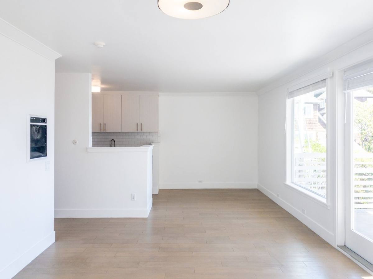 Apartment for rent at 77 Bulkley Ave, Sausalito, CA 94965