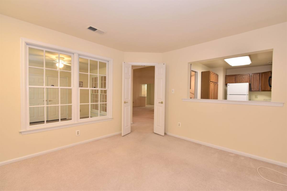 Condo for rent at 10702 Kings Riding Way, Rockville, MD 20852