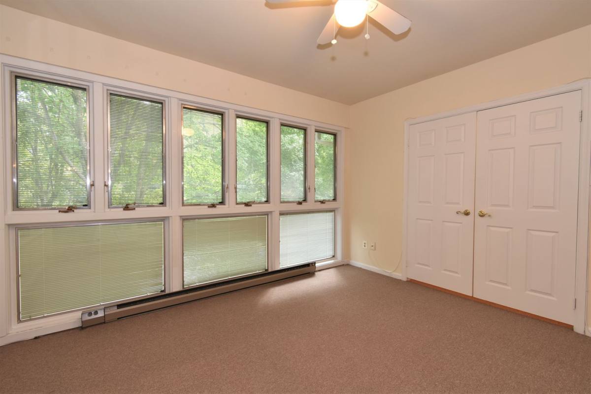 Condo for rent at 10702 Kings Riding Way, Rockville, MD 20852