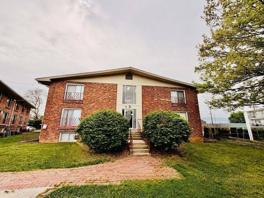 Apartment for rent at 1708 Jennifer Rd 11 #A, Lexington, KY 40505