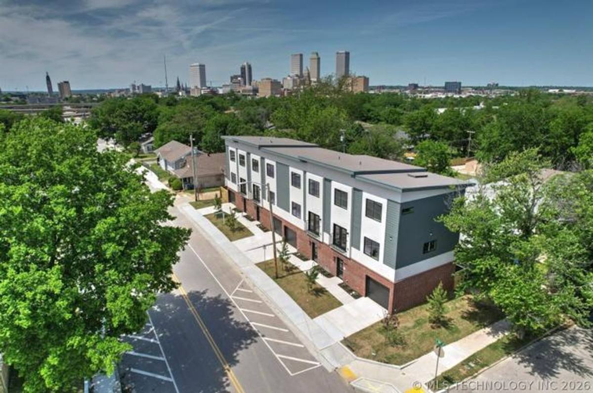 Townhouse for rent at 1379 E 13th St, Tulsa, OK 74120