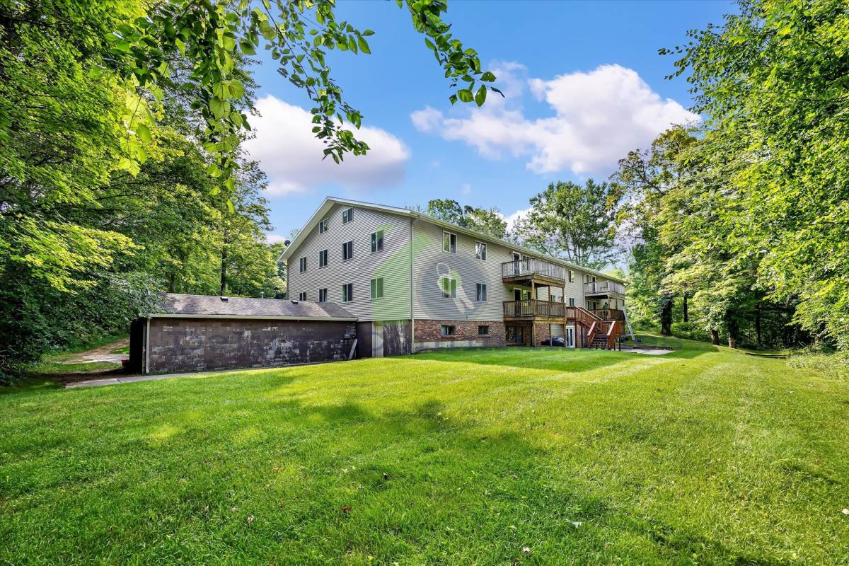 Apartment for rent at 7019 Alden Nash Ave SE, Alto, MI 49302