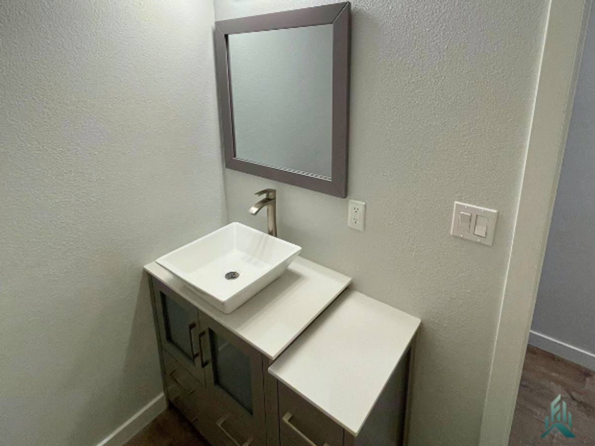 Apartment for rent at 193-195 SE Bridgeway Ave, Corvallis, OR 97333