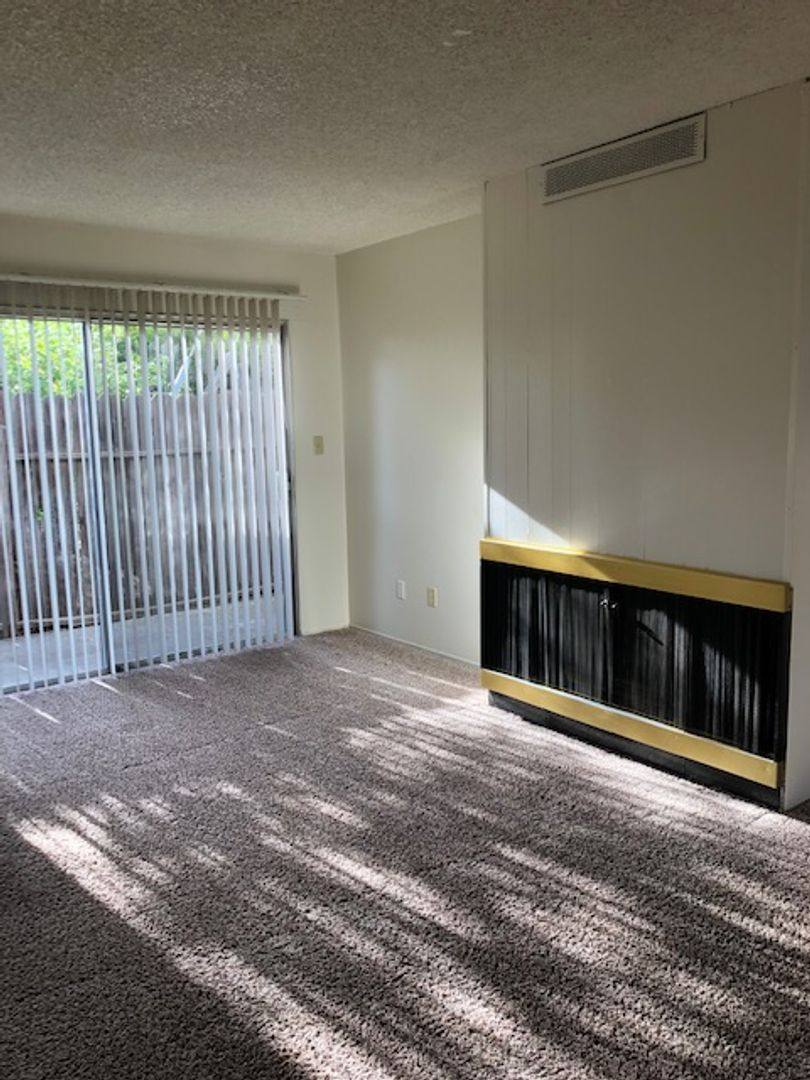 Apartment for rent at 1443 Wakeforest Dr, Davis, CA 95616
