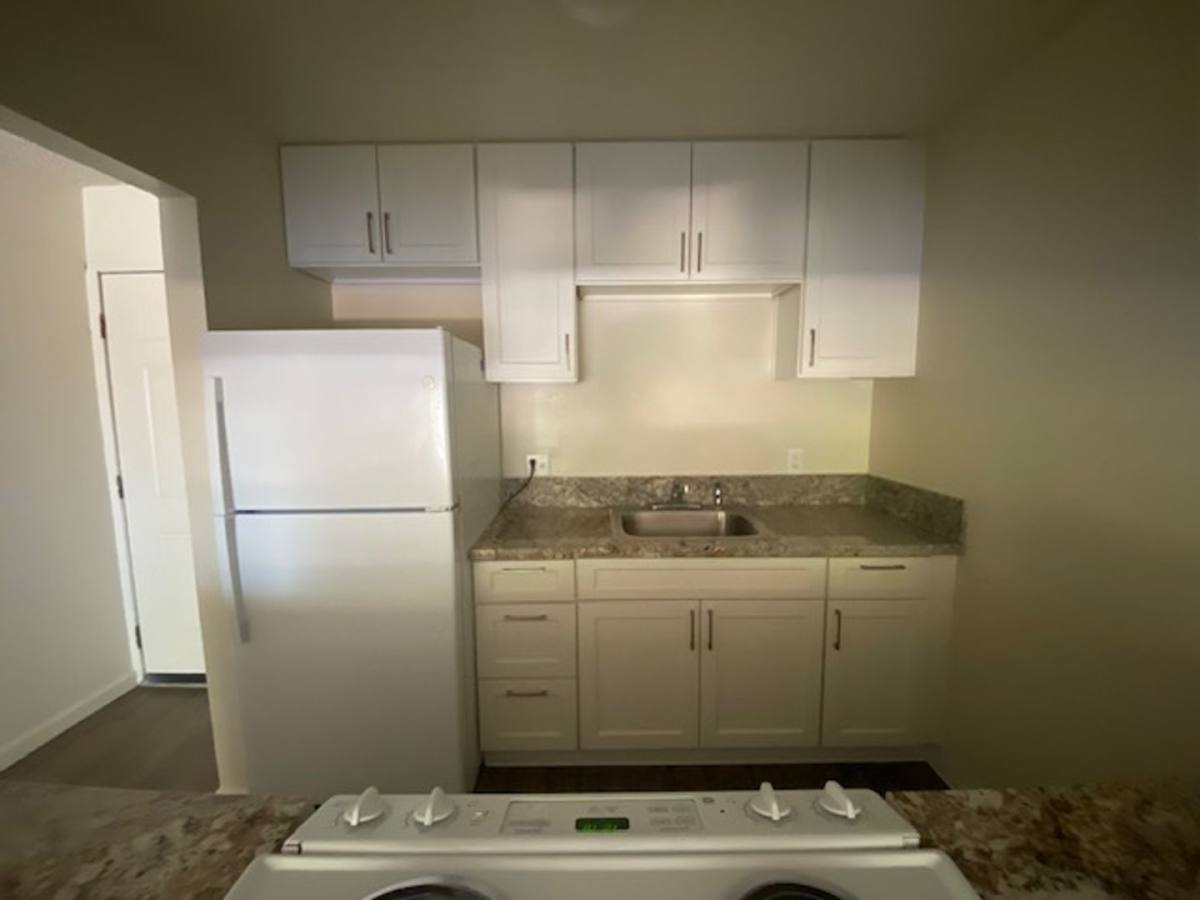 Apartment for rent at 1443 Wakeforest Dr, Davis, CA 95616