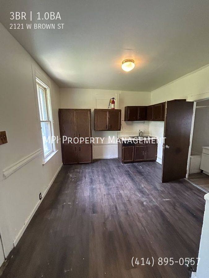House for rent at 2121 W Brown St, Milwaukee, WI 53205