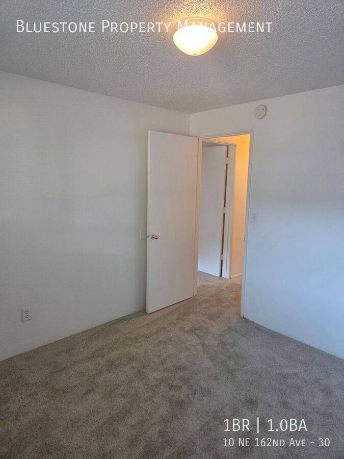 Apartment for rent at 10 NE 162nd Ave #30, Portland, OR 97230