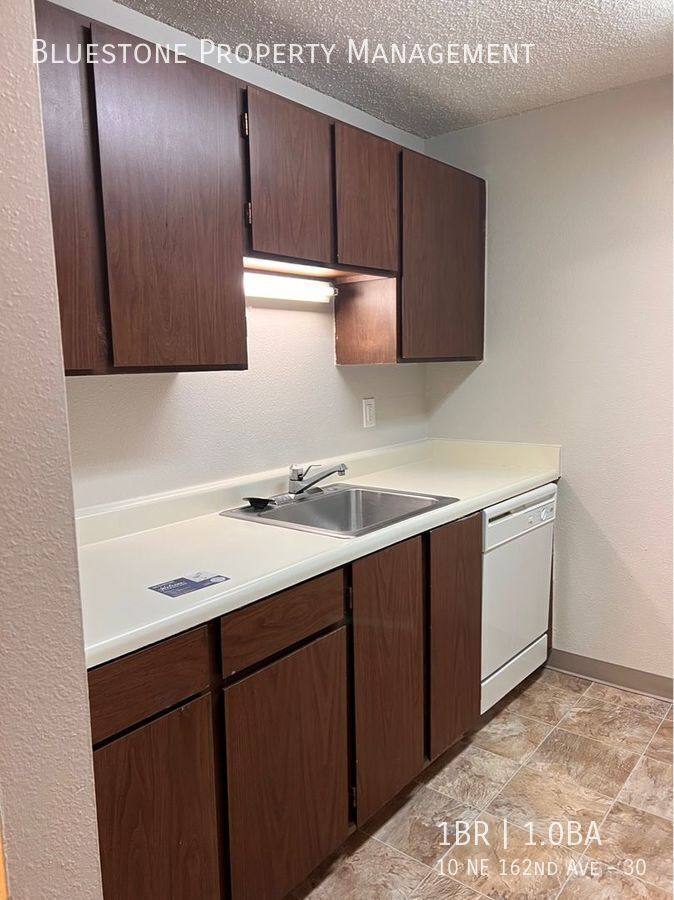 Apartment for rent at 10 NE 162nd Ave #30, Portland, OR 97230
