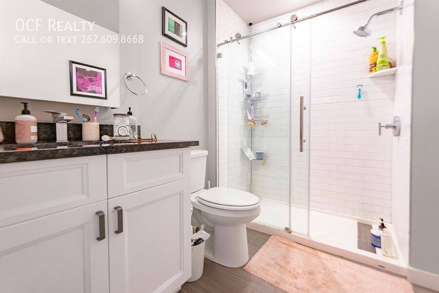 Apartment for rent at 507 S 8th St #202, Philadelphia, PA 19147