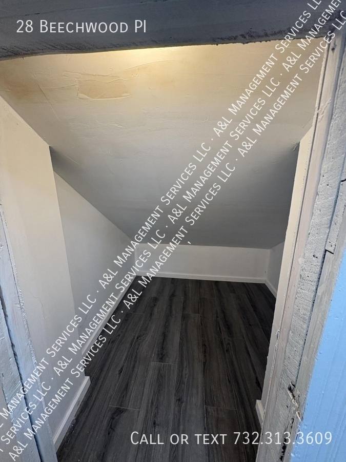 Townhouse for rent at 28 Beechwood Pi, Irvington, NJ 07111