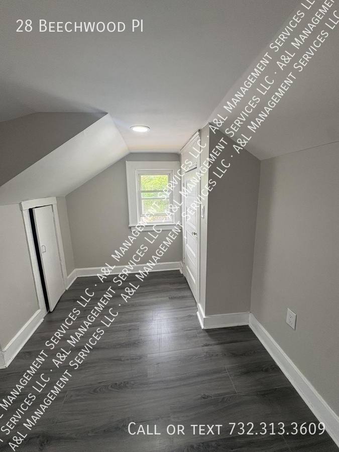Townhouse for rent at 28 Beechwood Pi, Irvington, NJ 07111