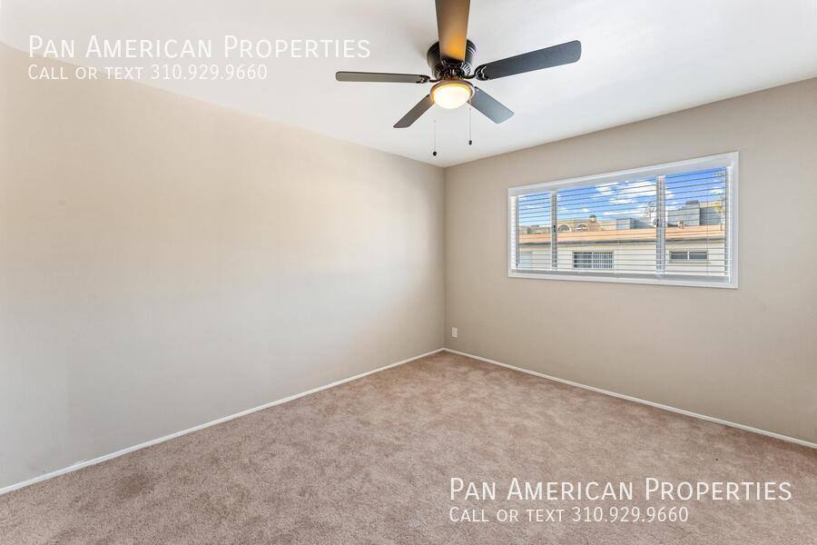 Apartment for rent at 440 Orange Ave #12, Long Beach, CA 90802