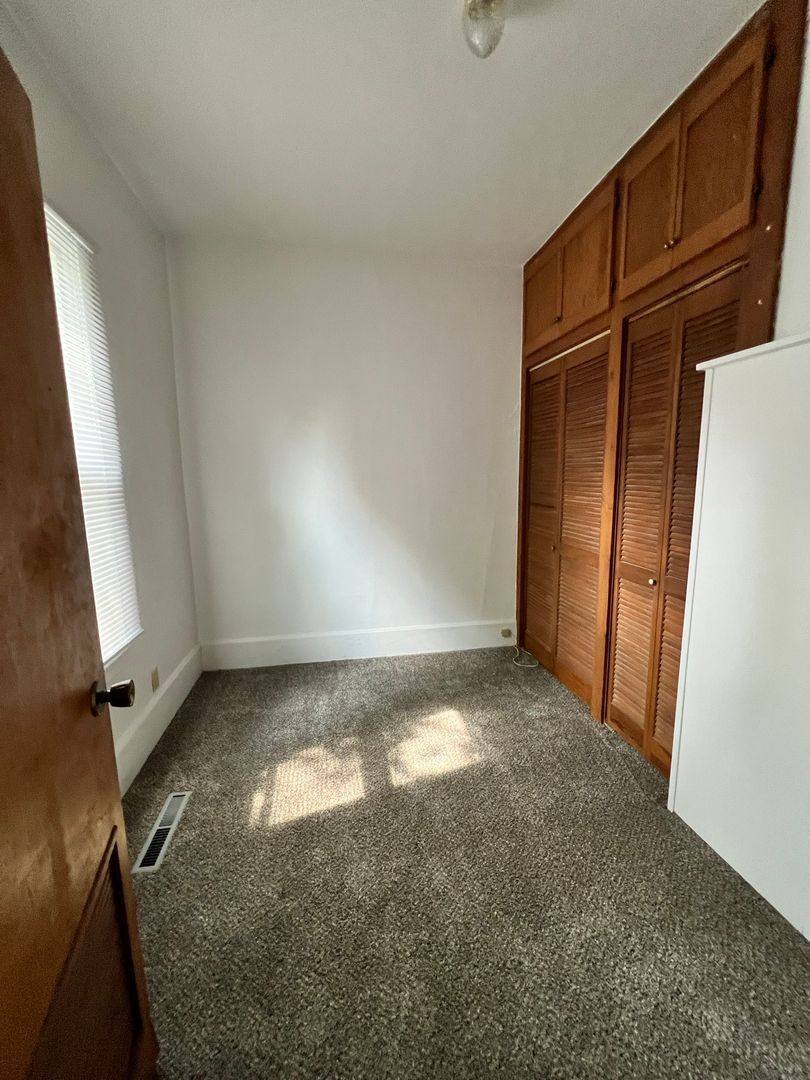 House for rent at 420 Sandridge, Bowling Green, OH 43402
