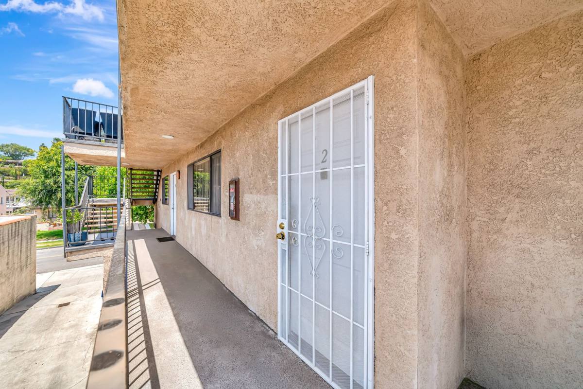 Apartment for rent at 1614 E Chevy Chase Dr, Glendale, CA 91206