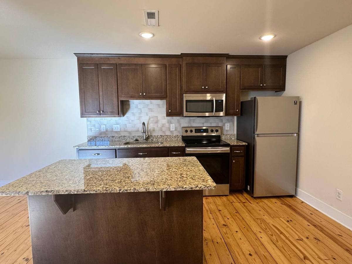 Apartment for rent at 106 N Main St #2, Hopewell, VA 23860