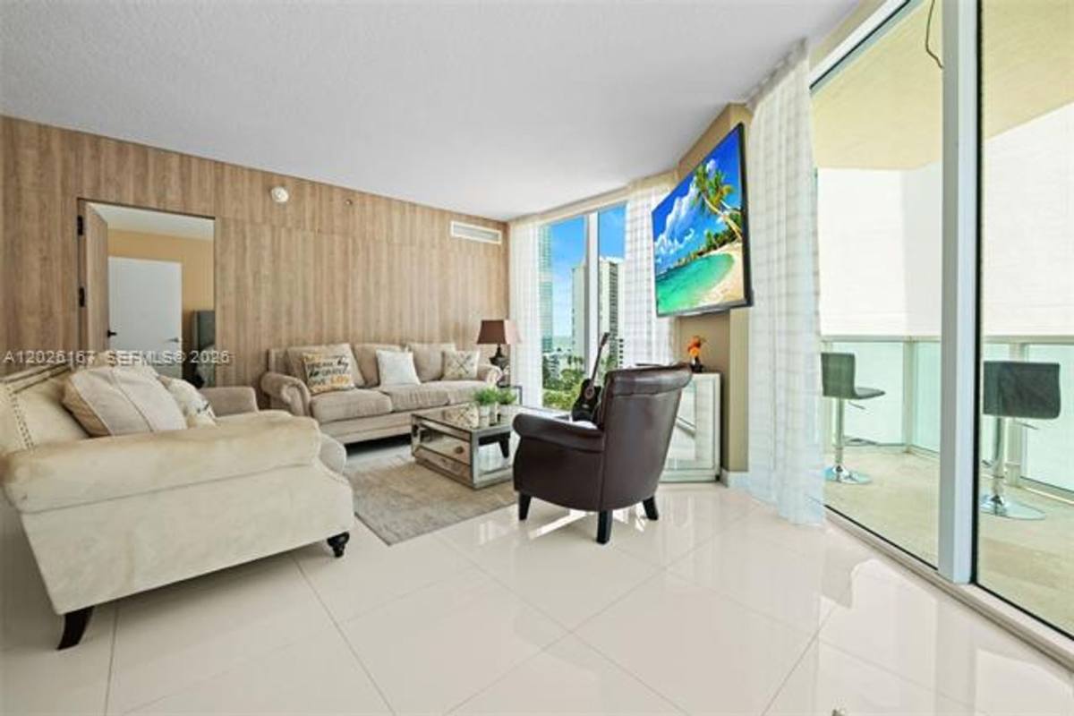 Apartment for rent at 150 Sunny Isles Blvd, North Miami Beach, FL 33160