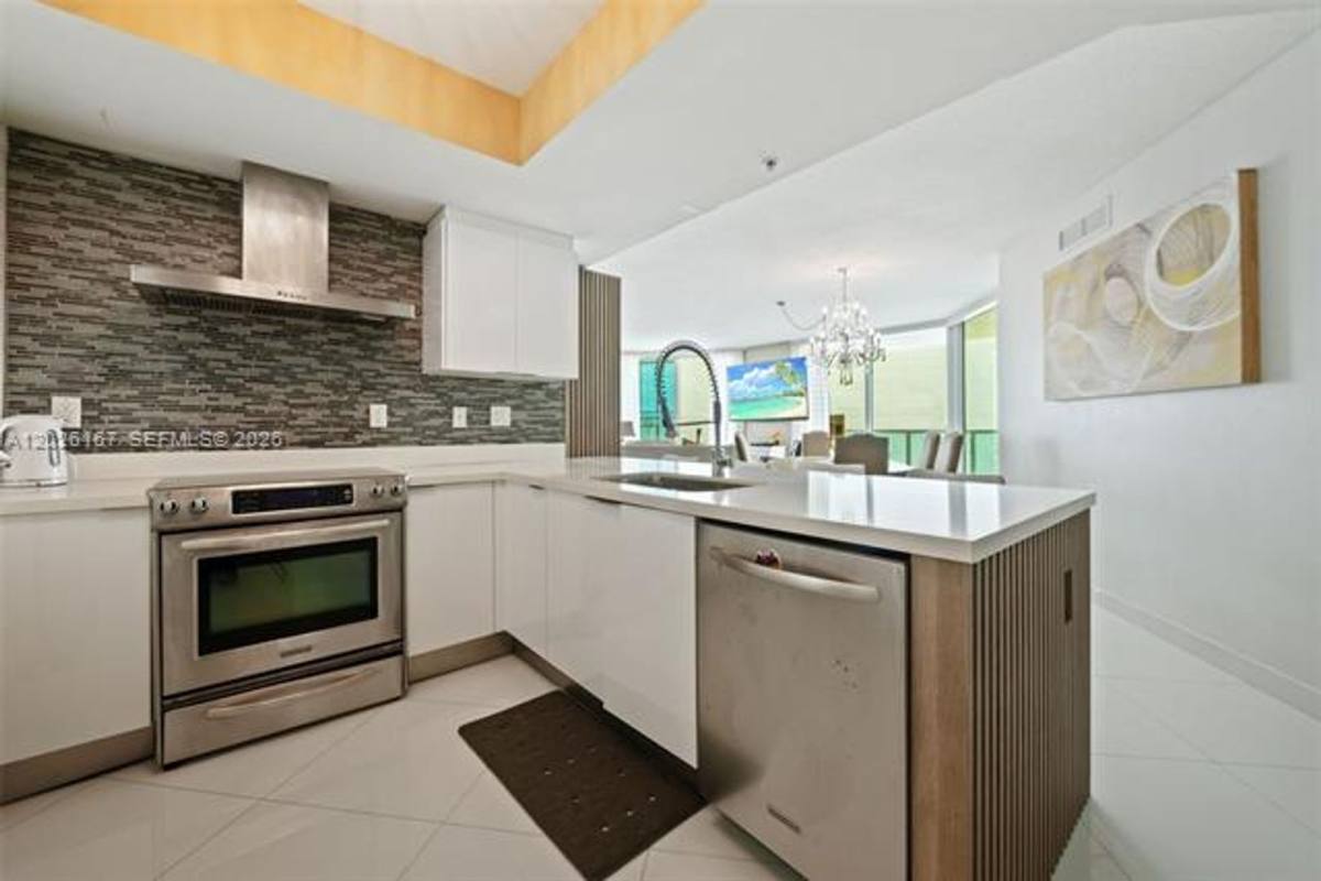 Apartment for rent at 150 Sunny Isles Blvd, North Miami Beach, FL 33160