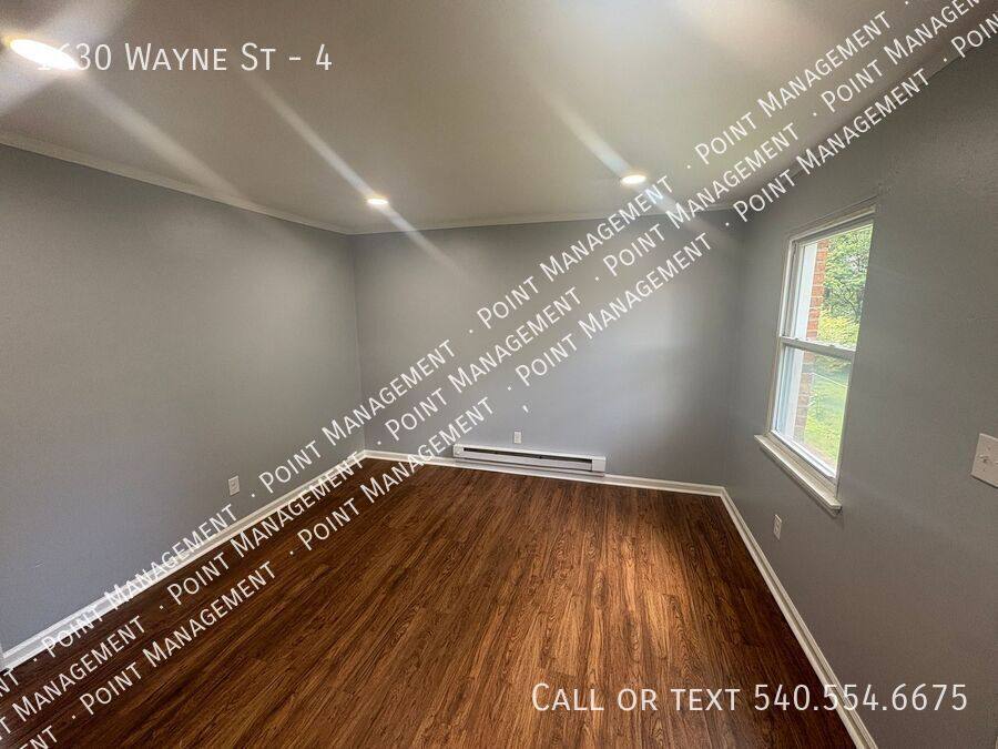 Apartment for rent at 1630 Wayne St #4, Roanoke, VA 24012