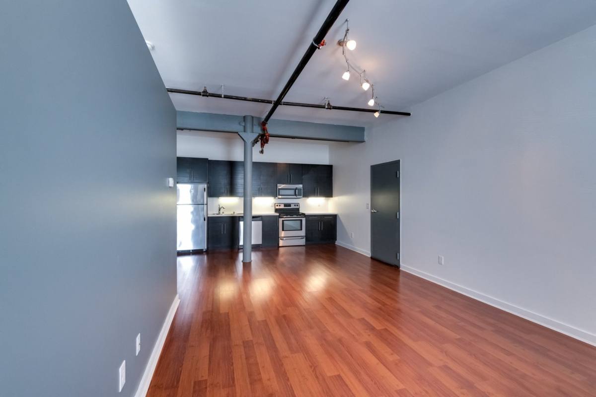Apartment for rent at 209-211 W Pike St, Covington, KY 41011