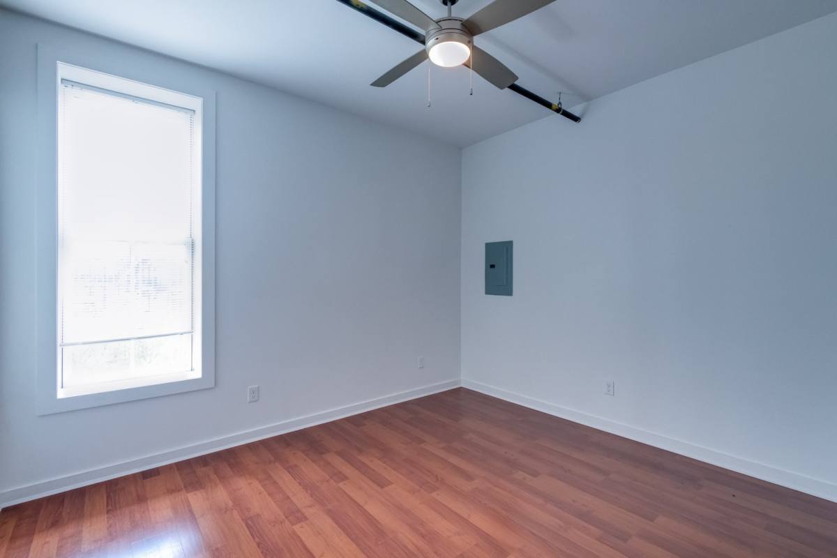 Apartment for rent at 209-211 W Pike St, Covington, KY 41011