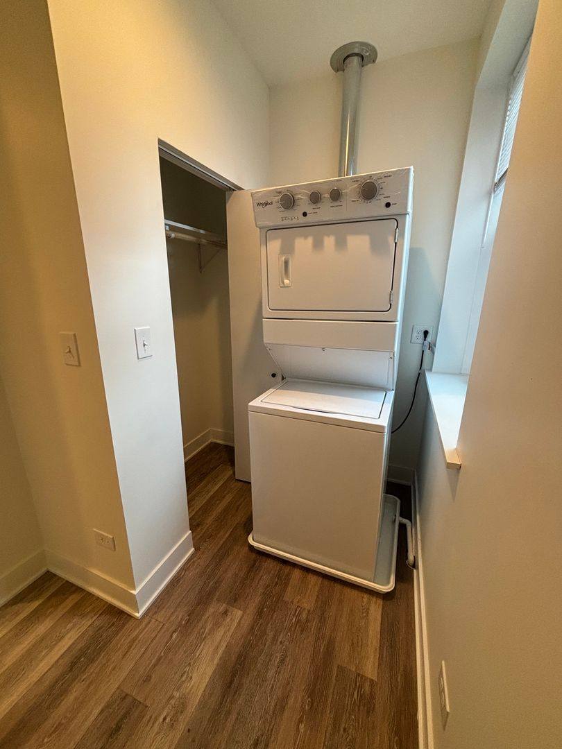 Apartment for rent at 134 Main St, Evanston, IL 60202