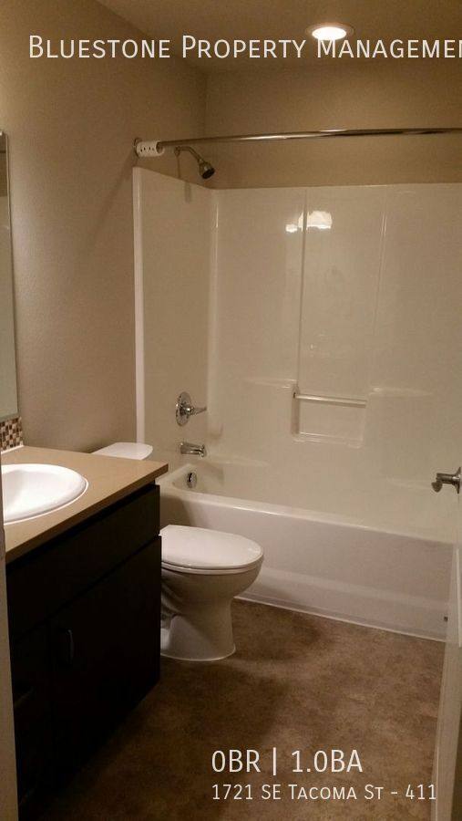 Apartment for rent at 1721 SE Tacoma St #411, Portland, OR 97202