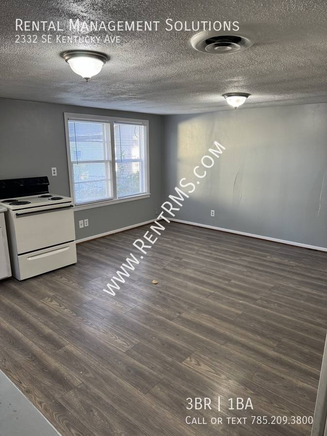 House for rent at 2332 SE Kentucky Ave, Topeka, KS 66605