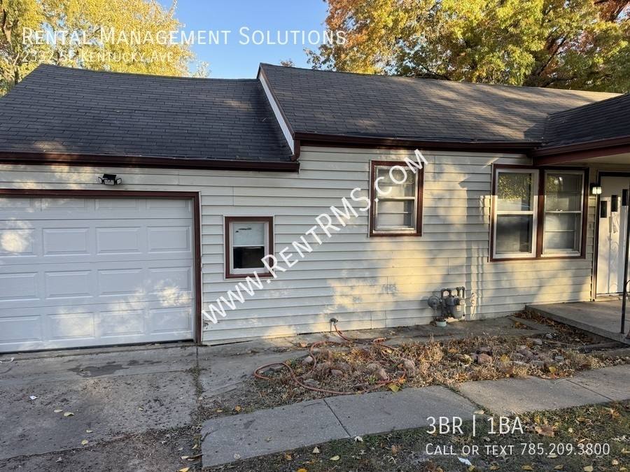 House for rent at 2332 SE Kentucky Ave, Topeka, KS 66605