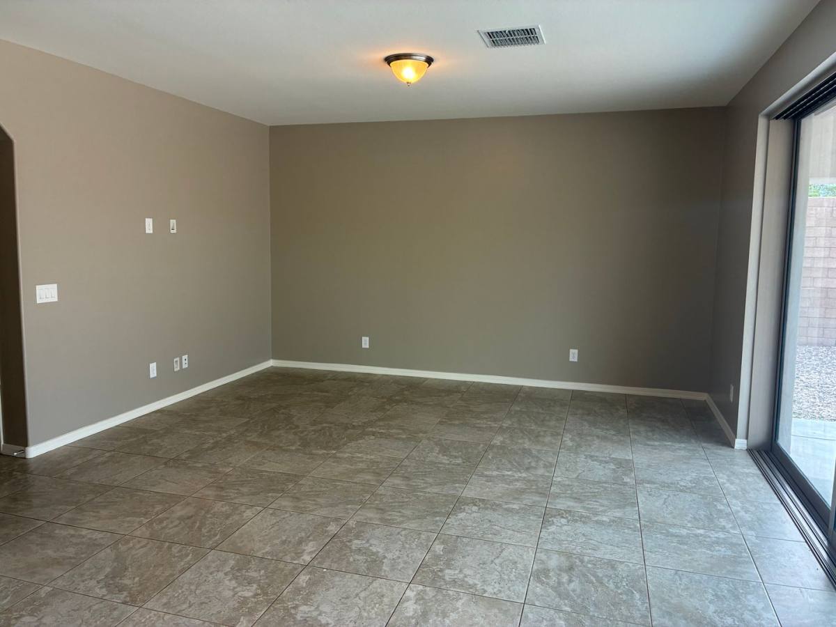 House for rent at 10124 E Tamery Ave, Mesa, AZ 85212