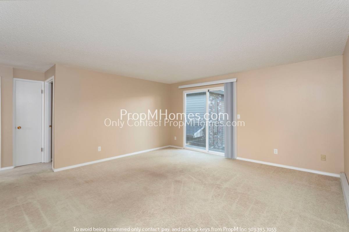 Apartment for rent at 7640 SW 34th Ave, Portland, OR 97219