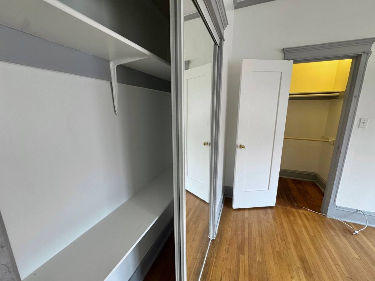 Apartment for rent at 945 S Beacon Ave, Los Angeles, CA 90015