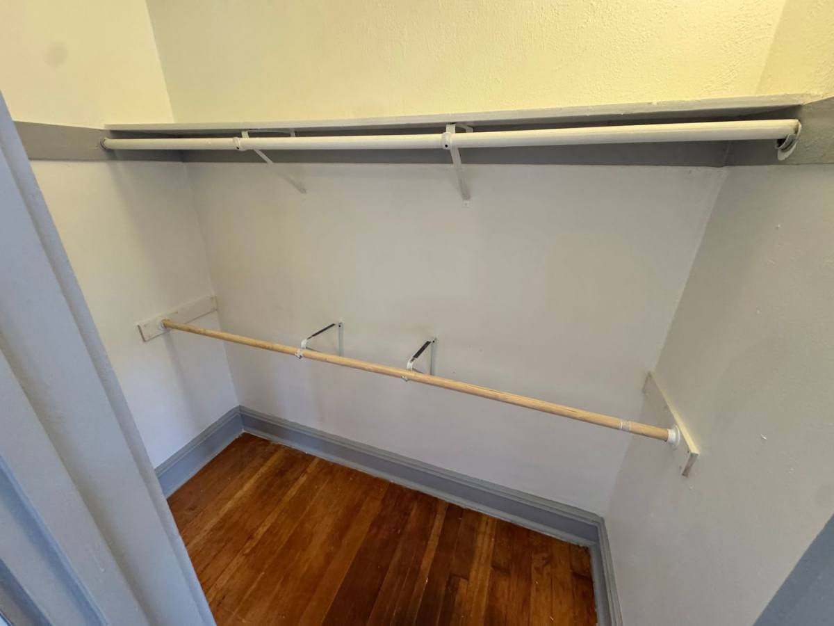 Apartment for rent at 945 S Beacon Ave, Los Angeles, CA 90015