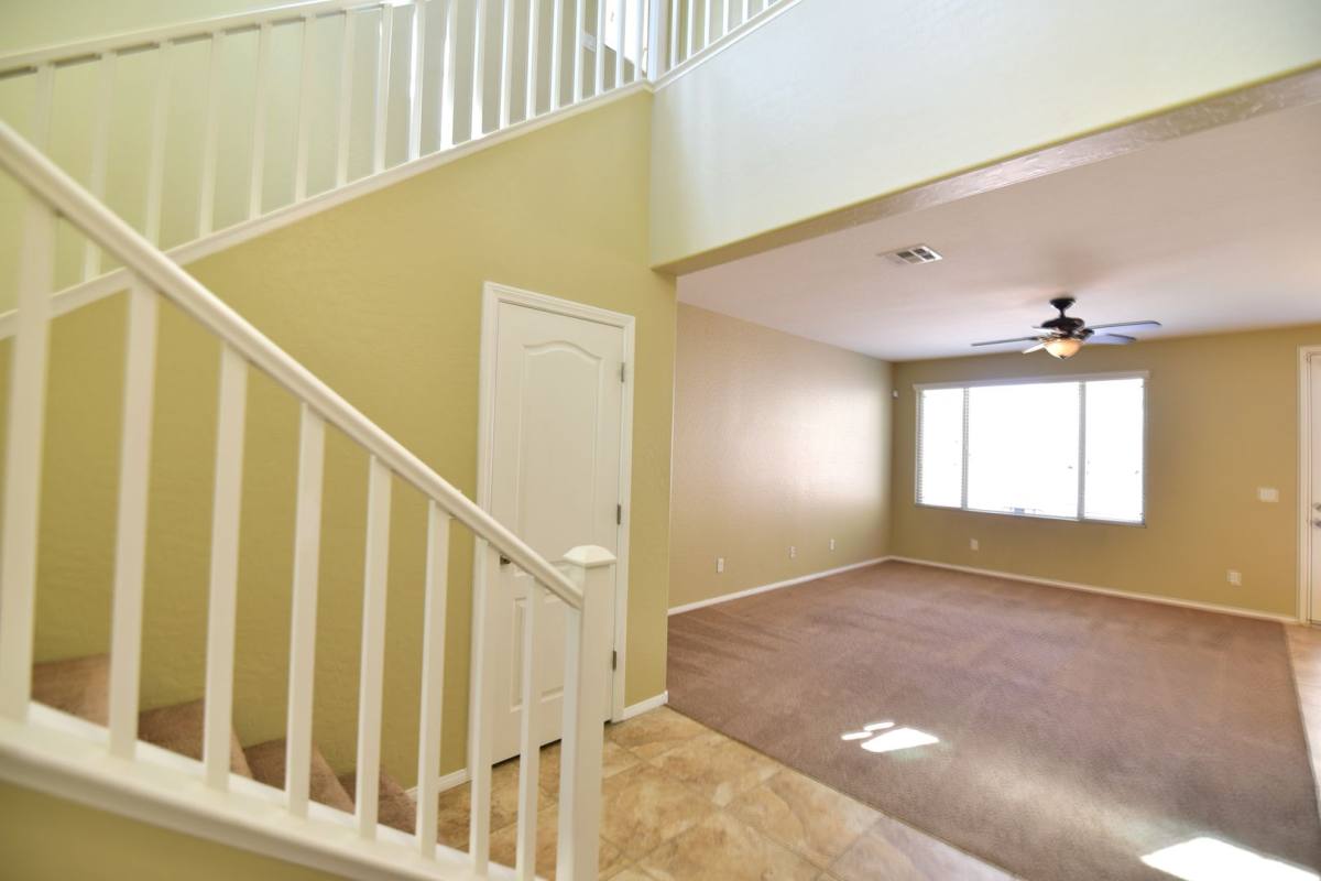 House for rent at 10318 Jolly Hill Ave, Las Vegas, NV 89166