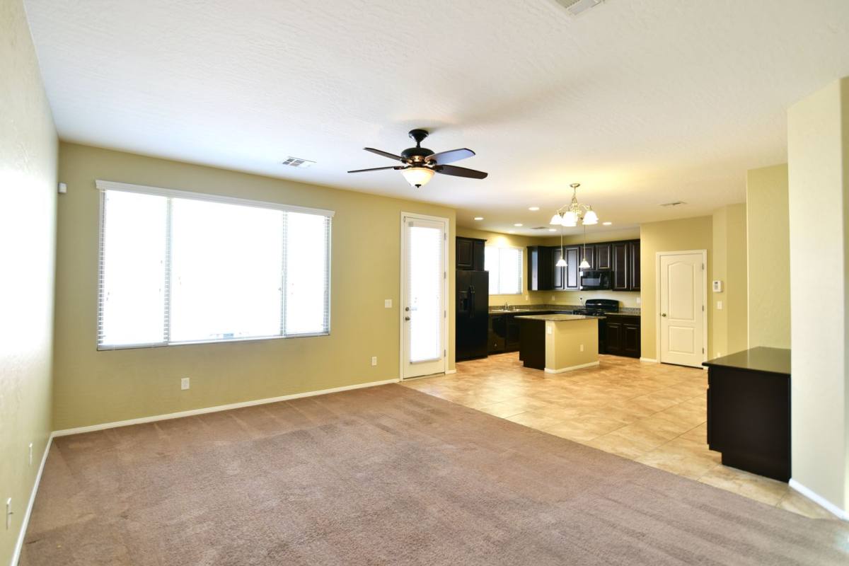 House for rent at 10318 Jolly Hill Ave, Las Vegas, NV 89166