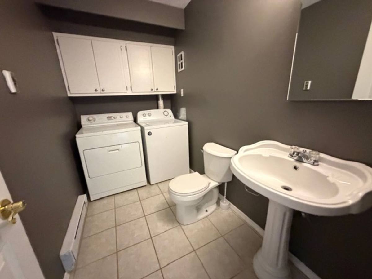 Condo for rent at 7489 Hazelcrest Dr, Hazelwood, MO 63042