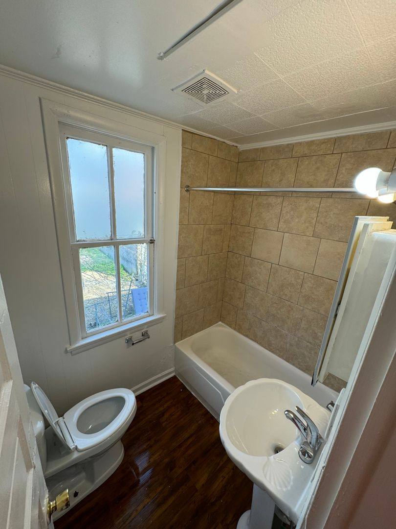 House for rent at 315 Miller Lane, York, PA 17401