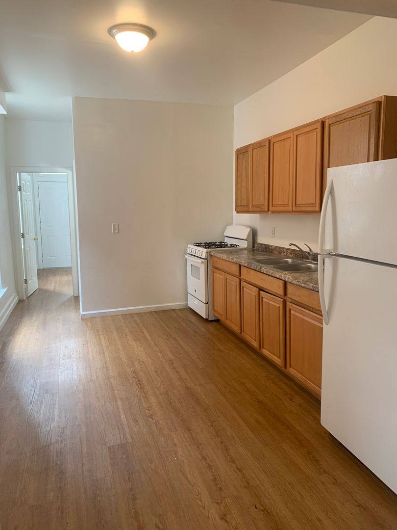 Apartment for rent at 154 Lafayette St, York, PA 17401
