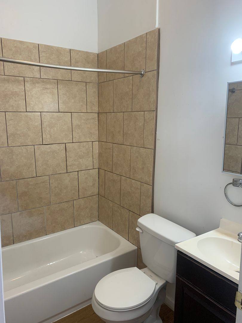 Apartment for rent at 154 Lafayette St, York, PA 17401
