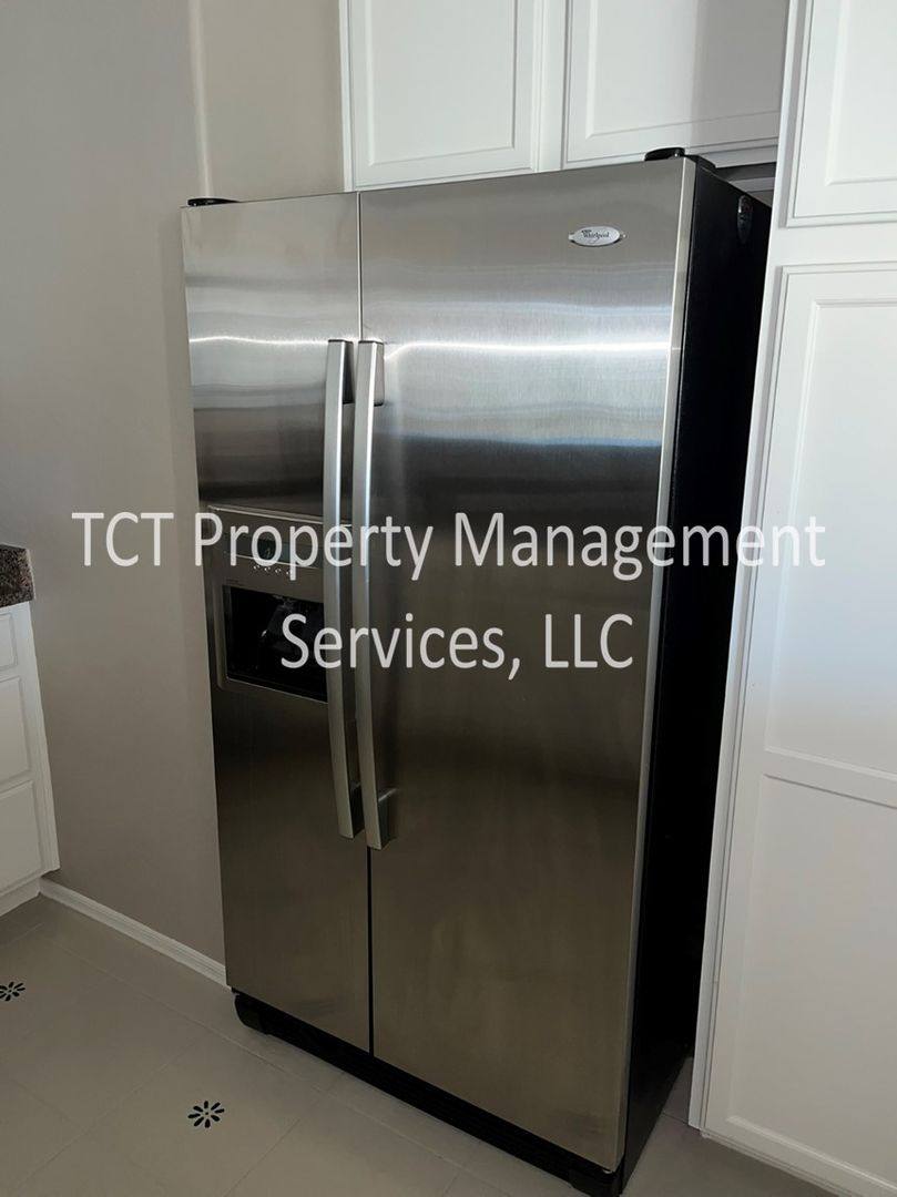 Townhouse for rent at 4750 E Thunderheart Trail, Gilbert, AZ 85297