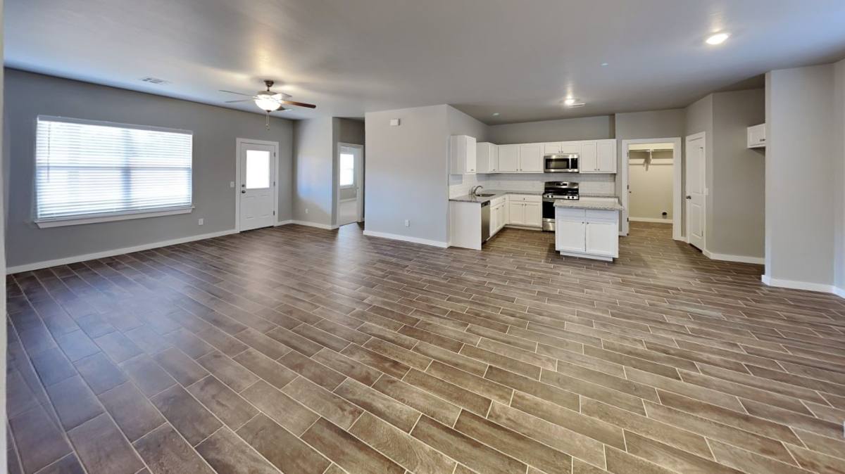 House for rent at 12432 Armstrong Dr, Edmond, OK 73013
