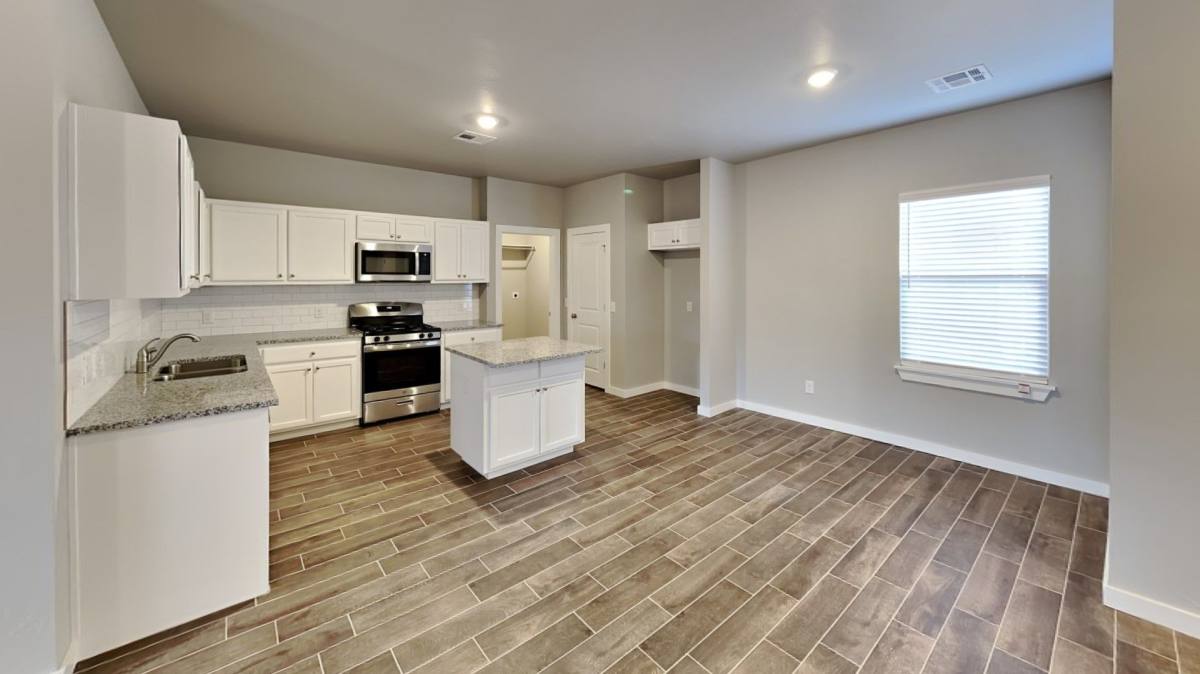 House for rent at 12432 Armstrong Dr, Edmond, OK 73013