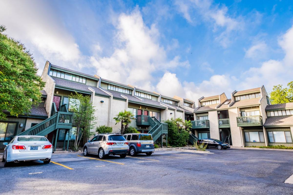 Apartment for rent at 601 Nelray, Austin, TX 78751