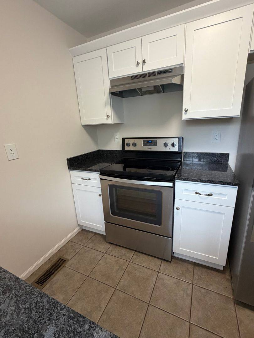 Townhouse for rent at 12 Ivy Court, Johnson City, TN 37615