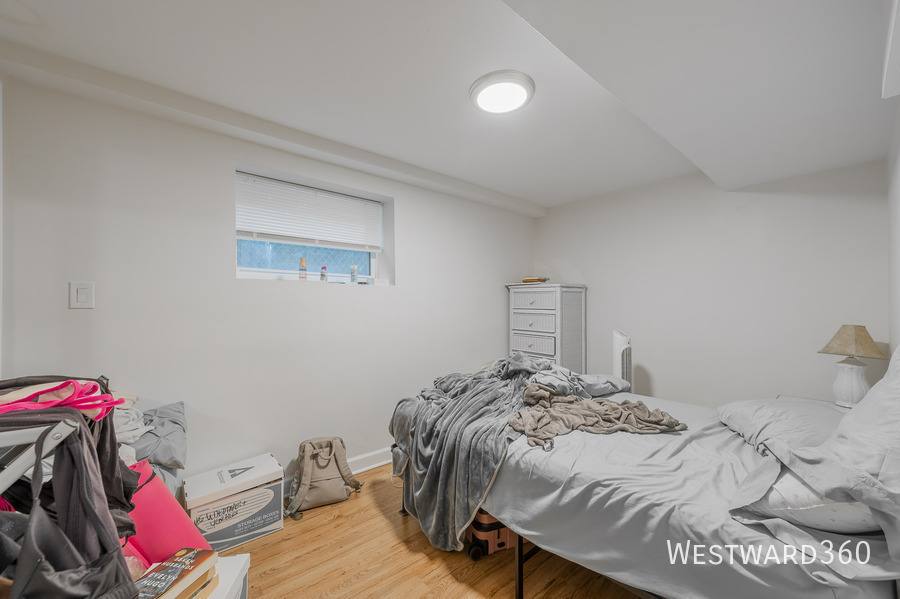 Apartment for rent at 2239 W Cornelia Ave #G, Chicago, IL 60618