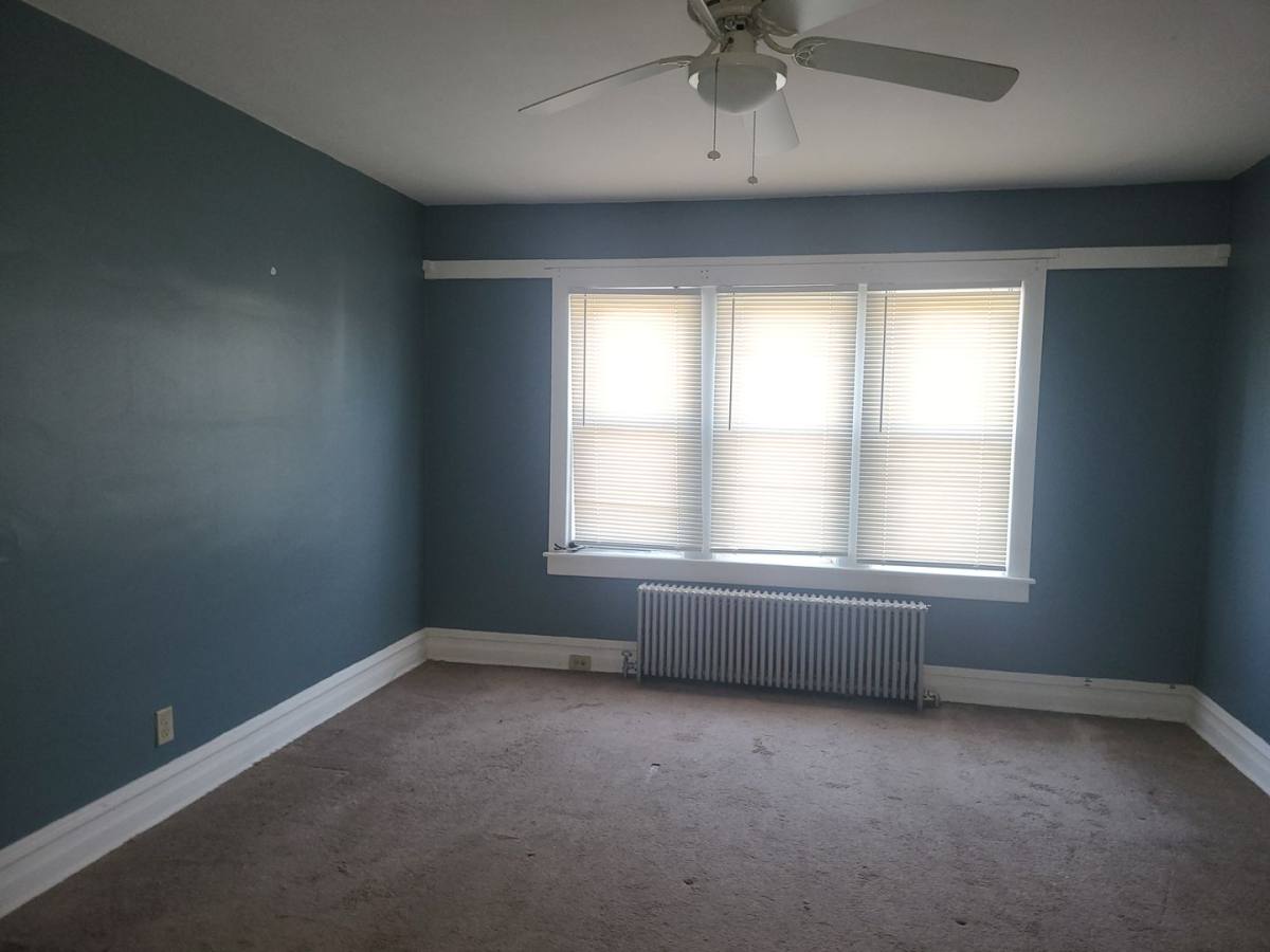 Apartment for rent at 915 S Front St, Allentown, PA 18103