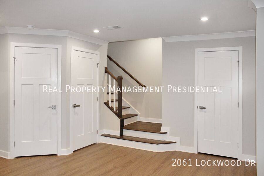 Townhouse for rent at 2061 Lockwood Dr, Charlottesville, VA 22911